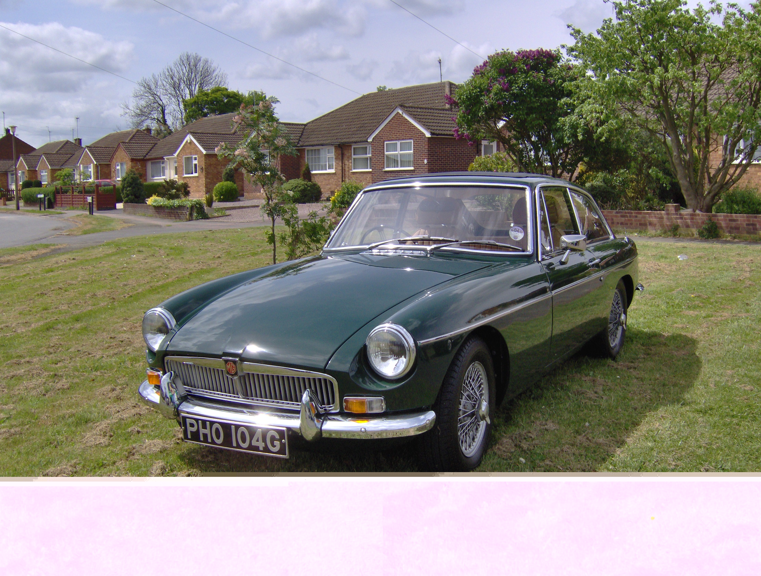 Roy and Anne MGB GT