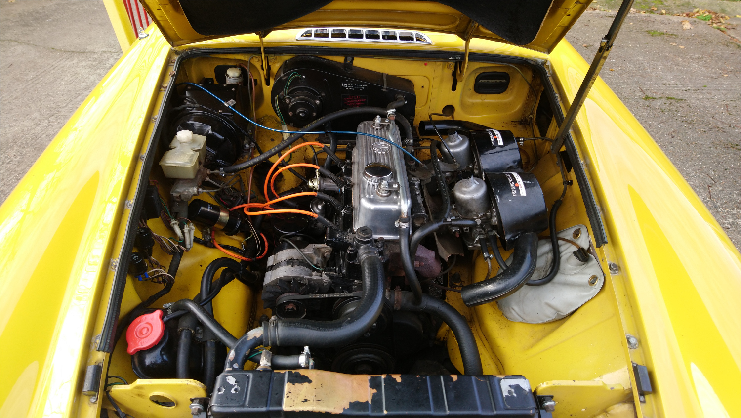 1978 Yellow MGB engine