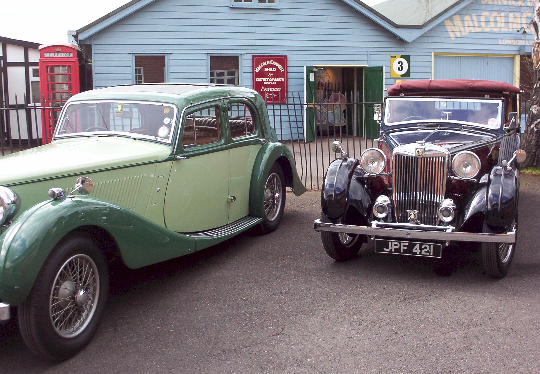svw2.JPG (732900 bytes)