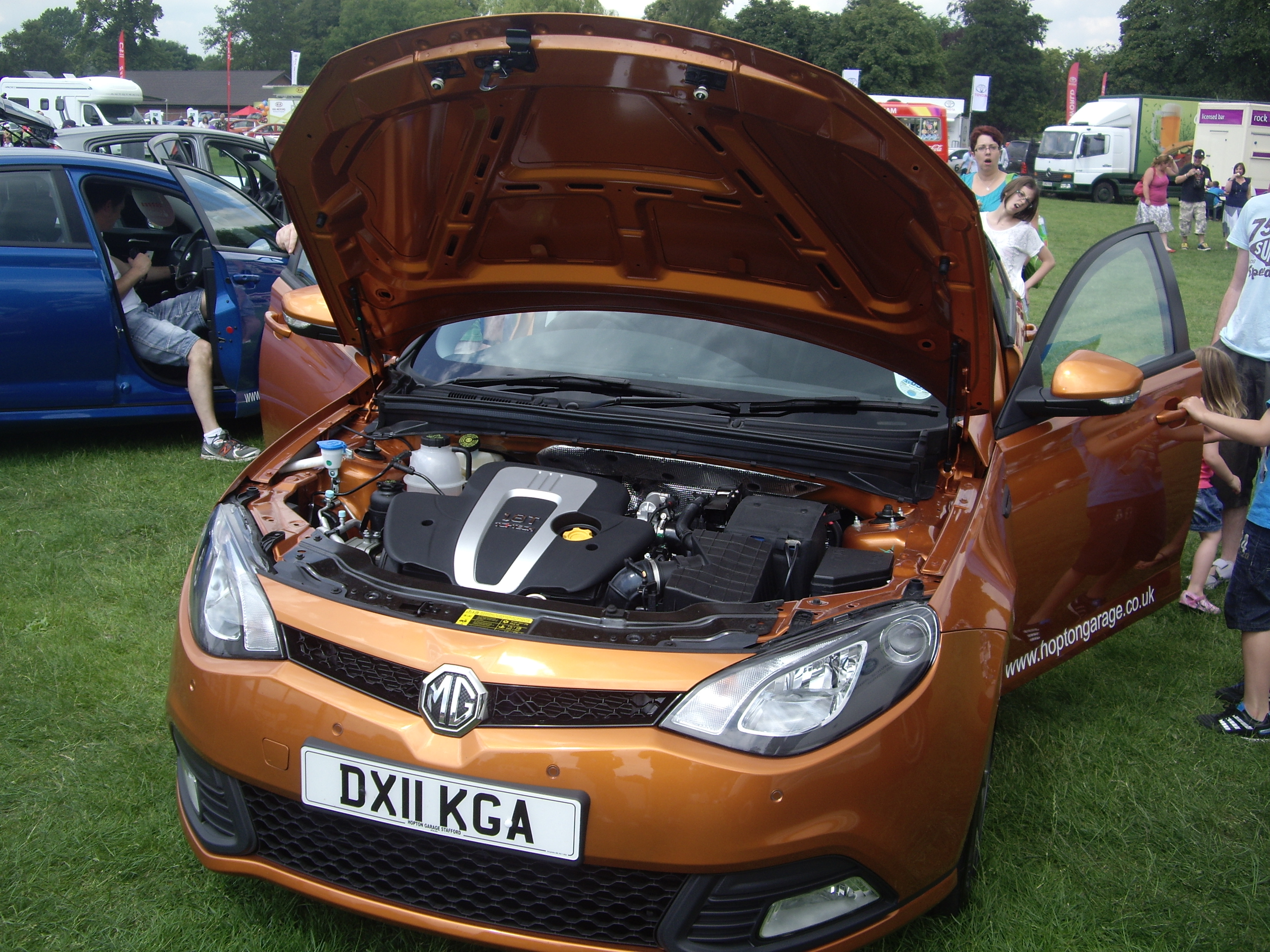 MG 6