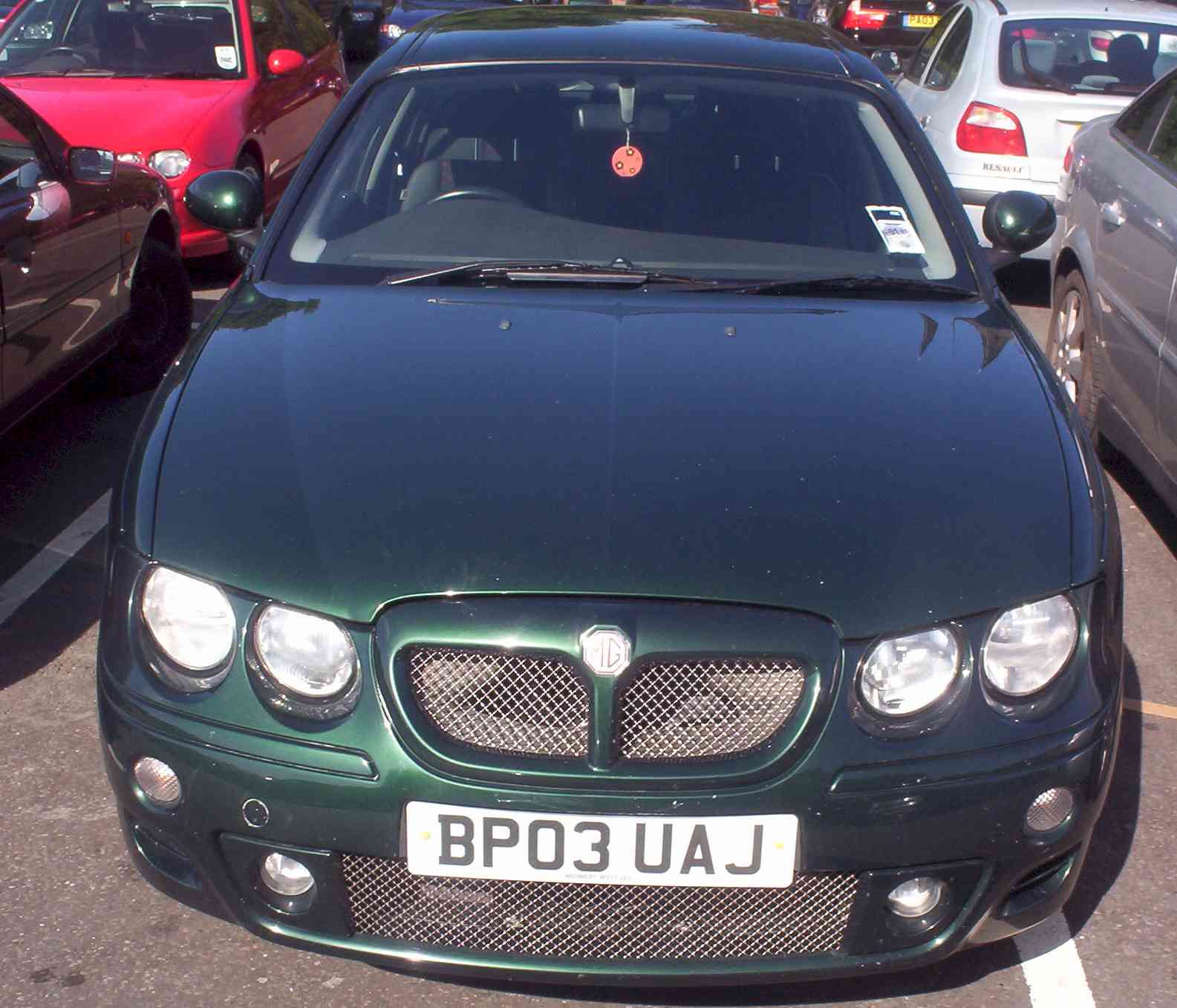 MG ZT Green