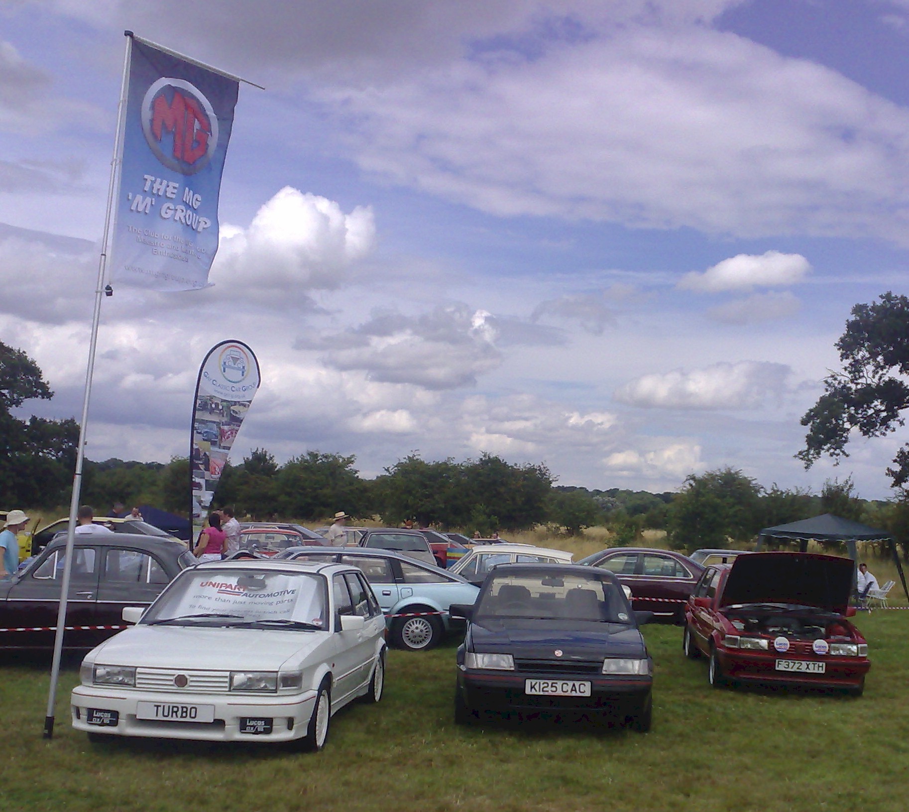 MG 'M' Group Stand